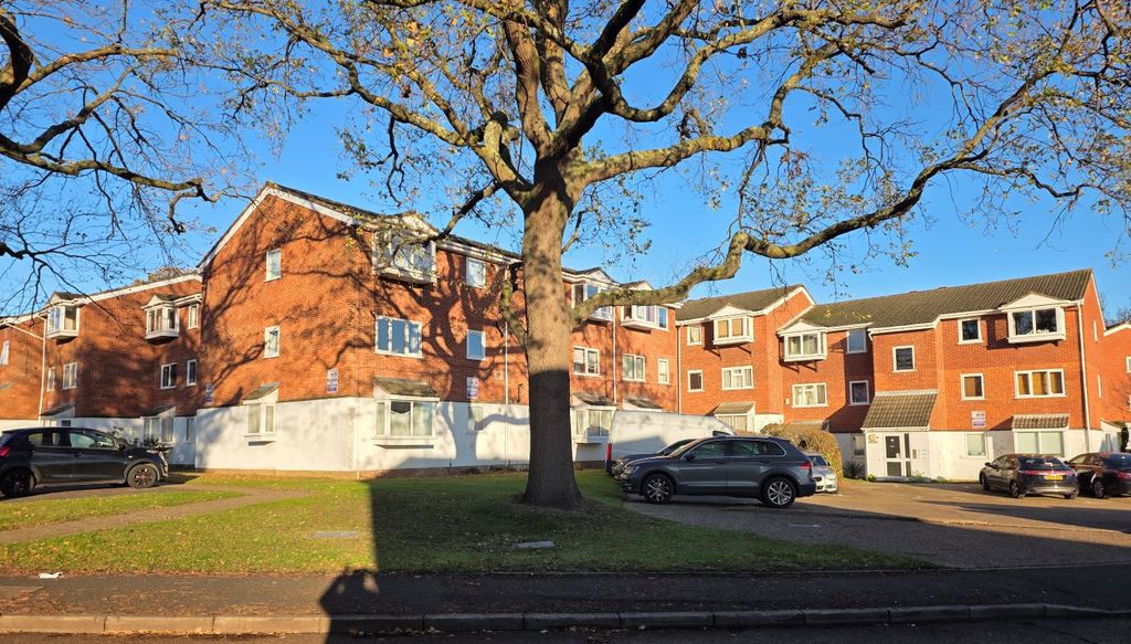 Property photo 1 of 6