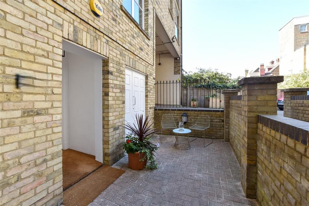 Property photo 2 of 14 Patio / Decking