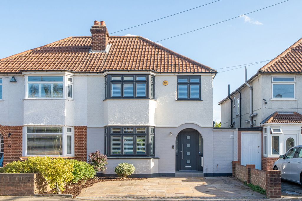 Property photo 1 of 27 1534902-2-6Ace402...