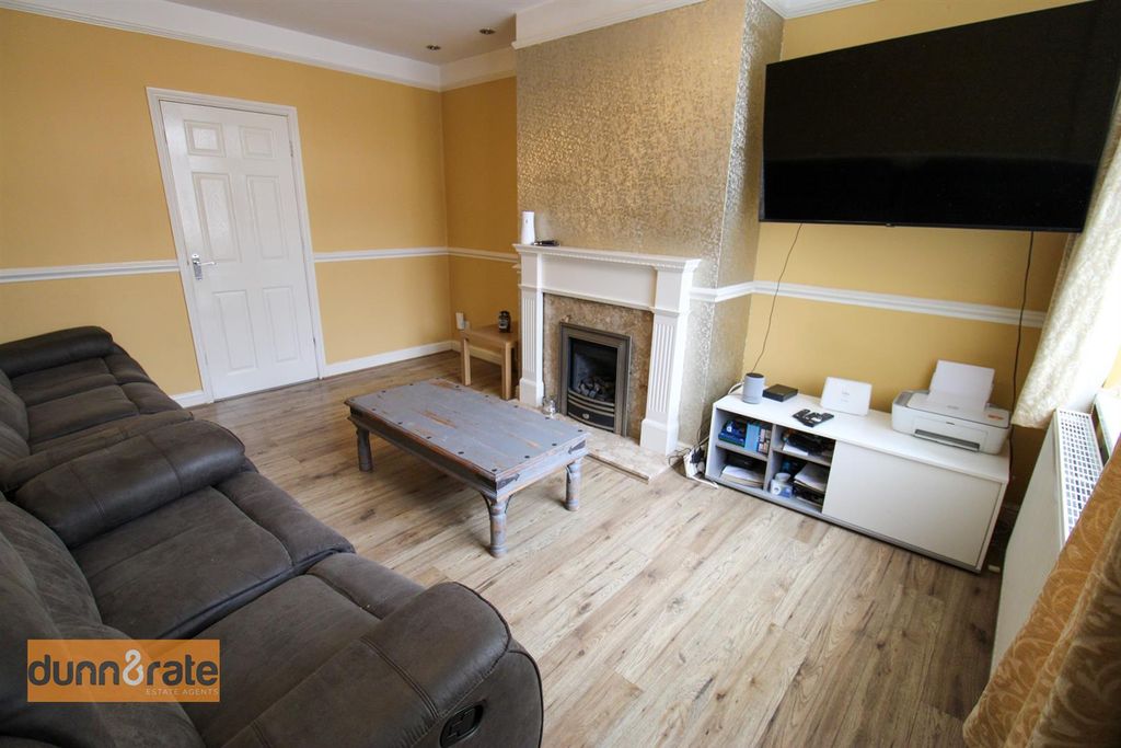 Property photo 3 of 16 Img_5838.Jpg