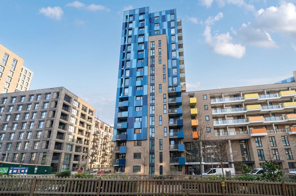 Property photo 3 of 23 1266949 (1).Jpg