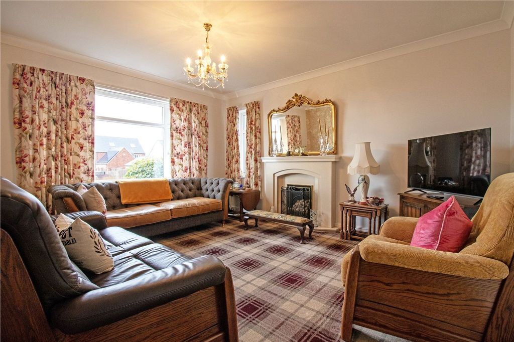 Property photo 2 of 18 Picture No. 04