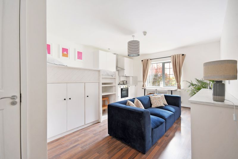 Property photo 1 of 11 Open Plan