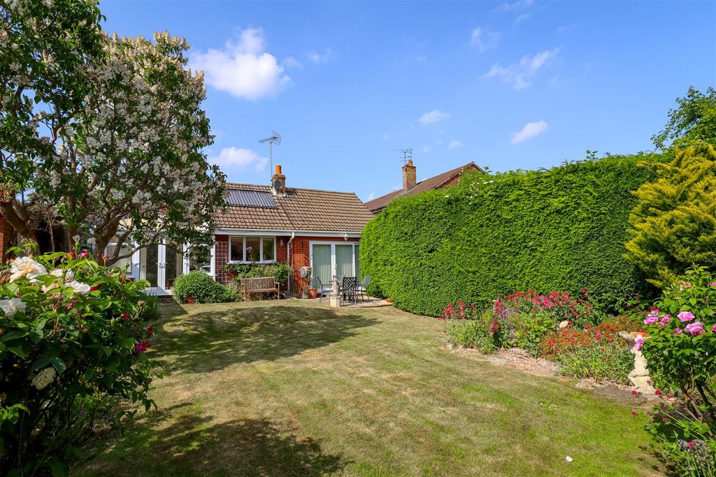 Property photo 1 of 30