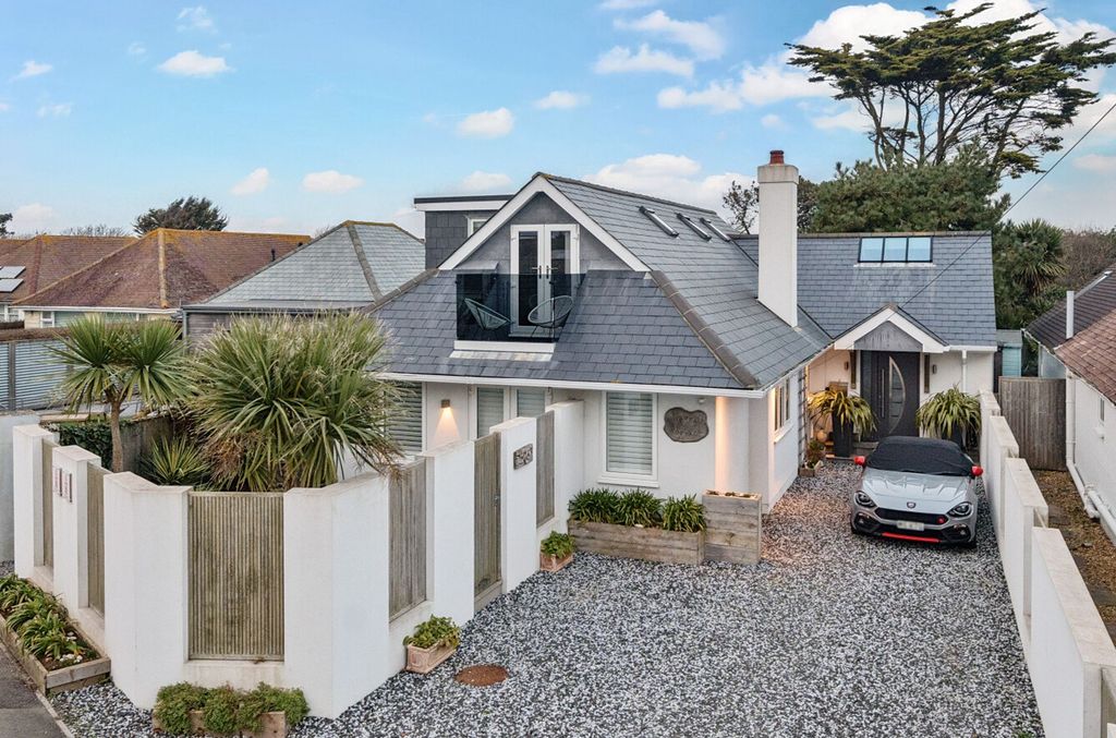 Property photo 1 of 30
