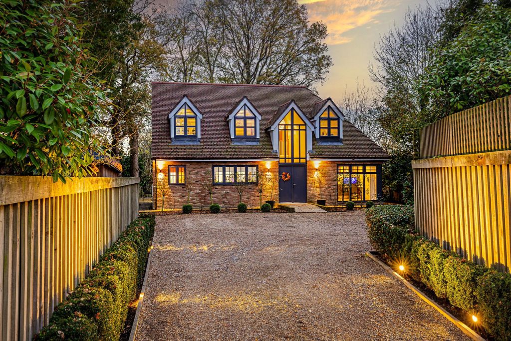 Property photo 1 of 25