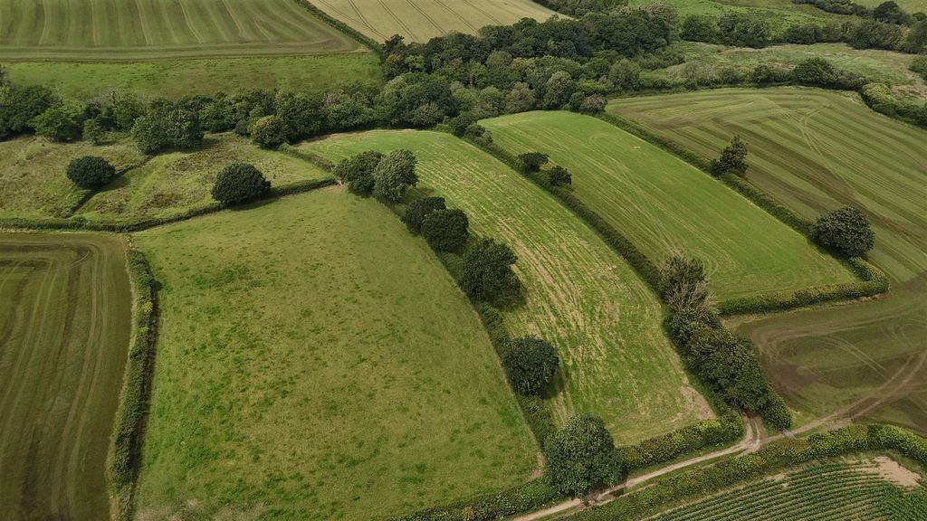 Property photo 3 of 26 Dji_20250627143850_0923_D.Jpg