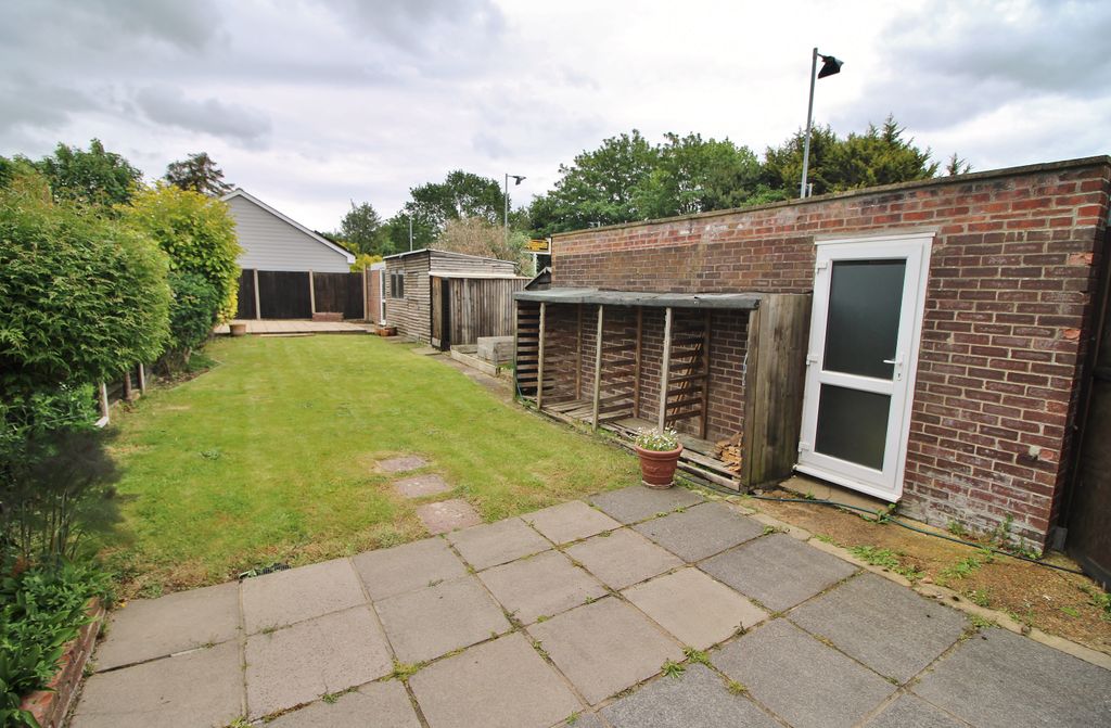 Property photo 2 of 21
