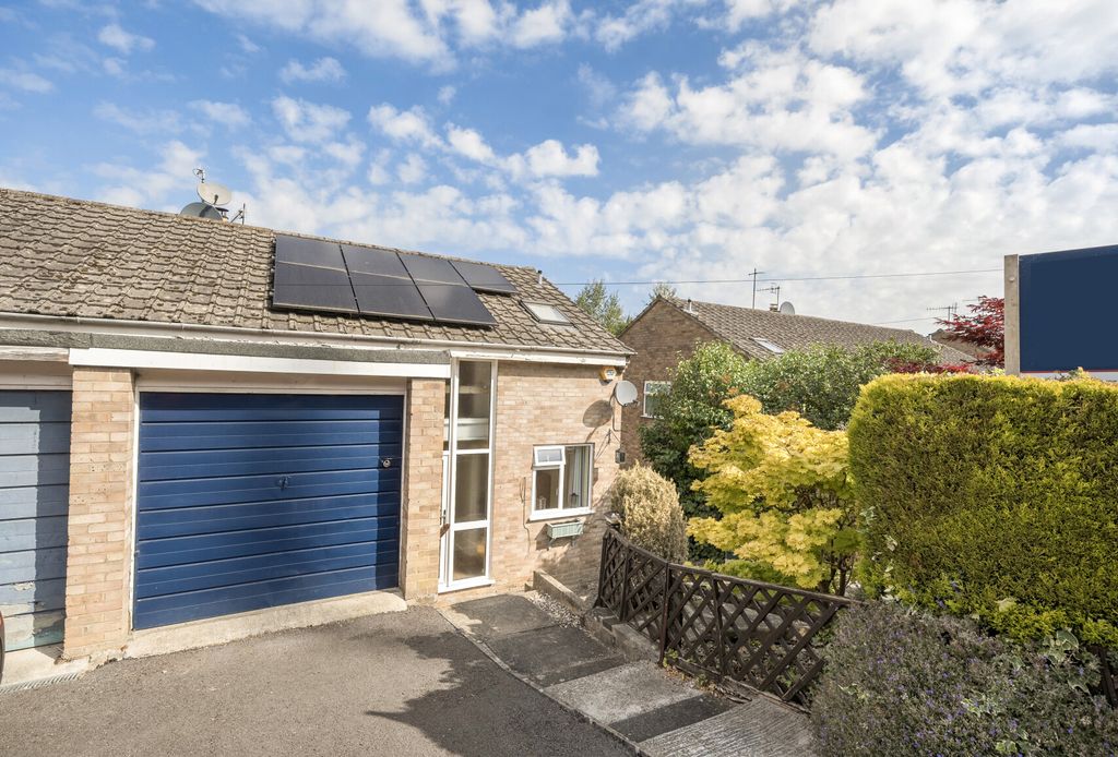 Property photo 3 of 20 1295655-1-682ee4F...