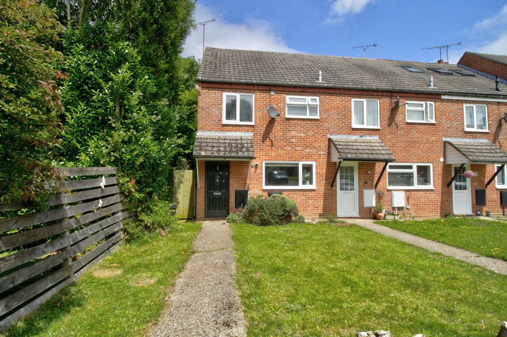Property photo 3 of 15 9She3
