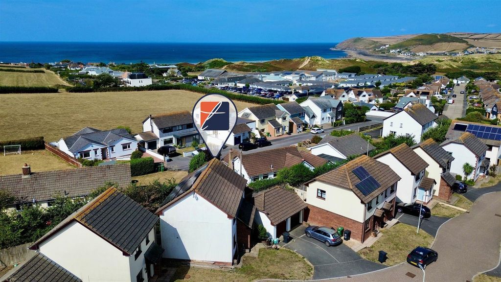 Property photo 2 of 16 Proximity To Croyde Beach