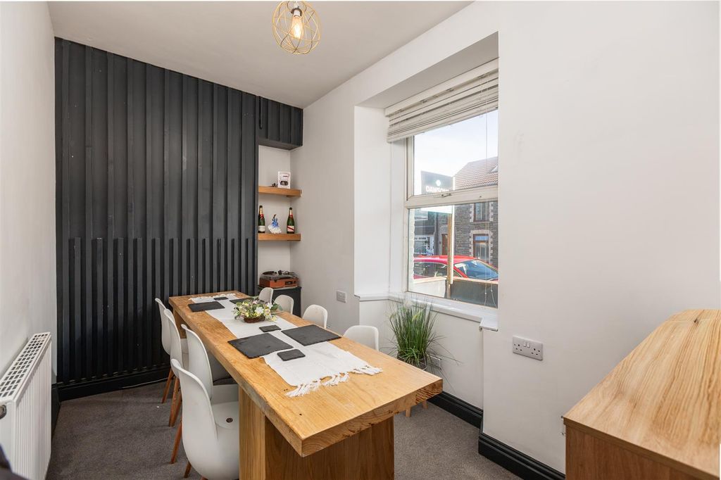 Property photo 3 of 26 Cz0A2364.Jpg