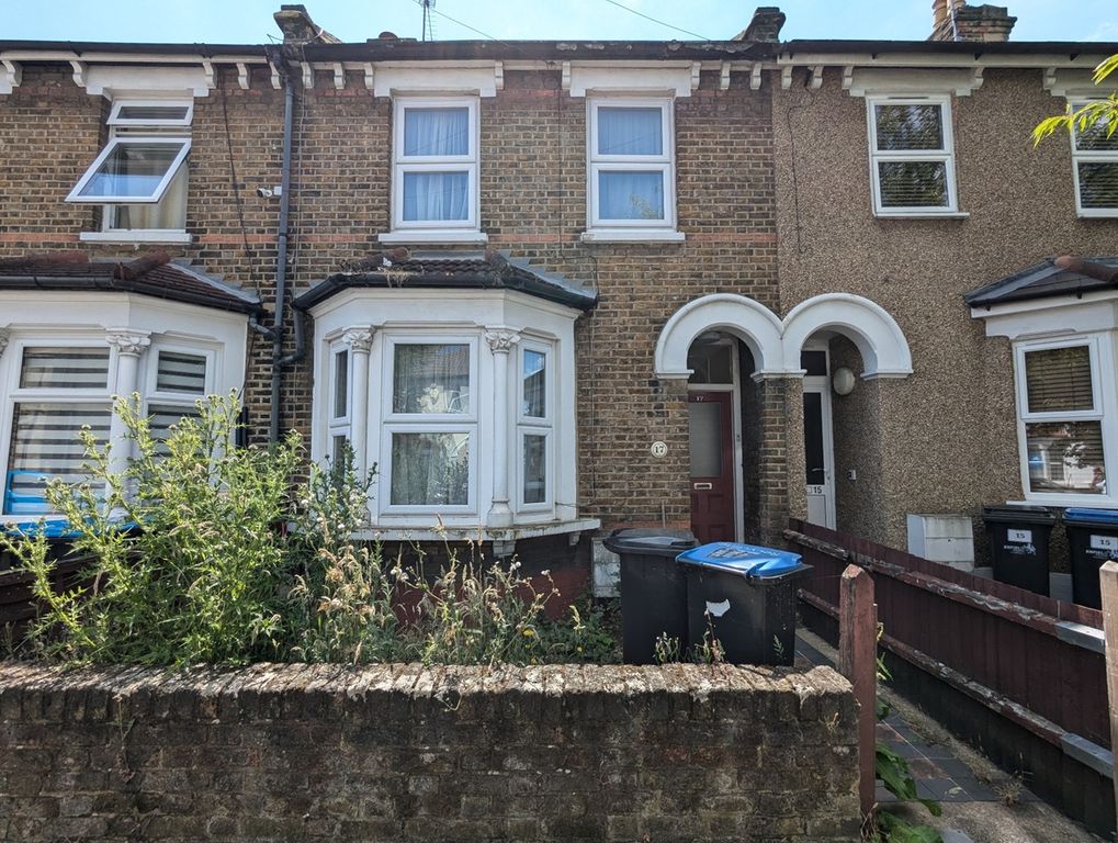 Property photo 1 of 15