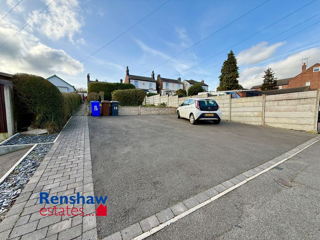 Property photo 2 of 14 F (9)