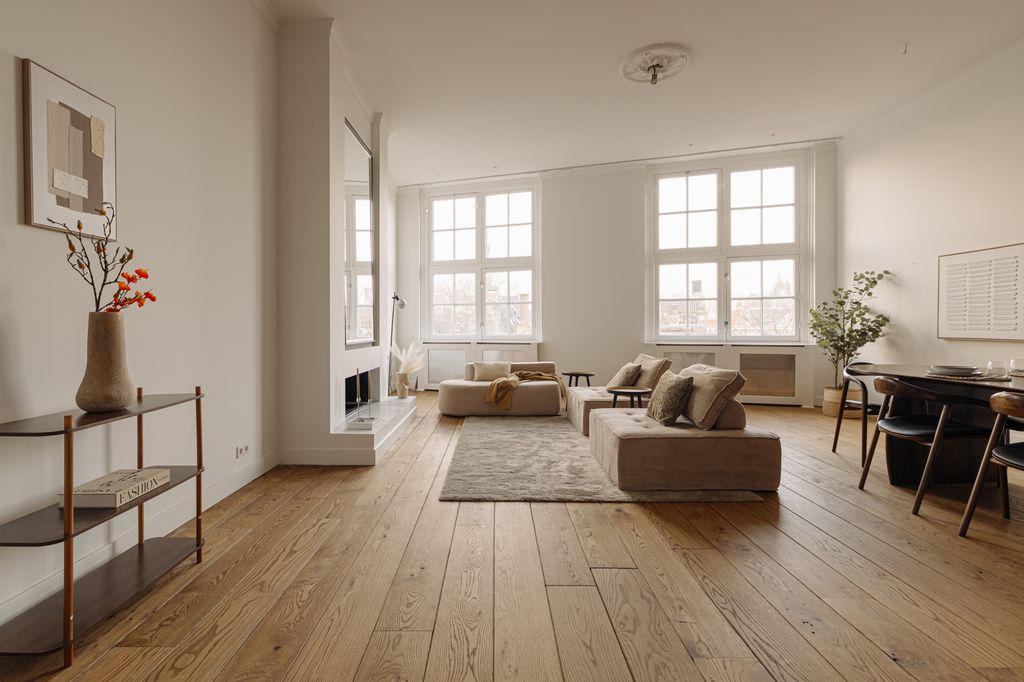 Property photo 3 of 33