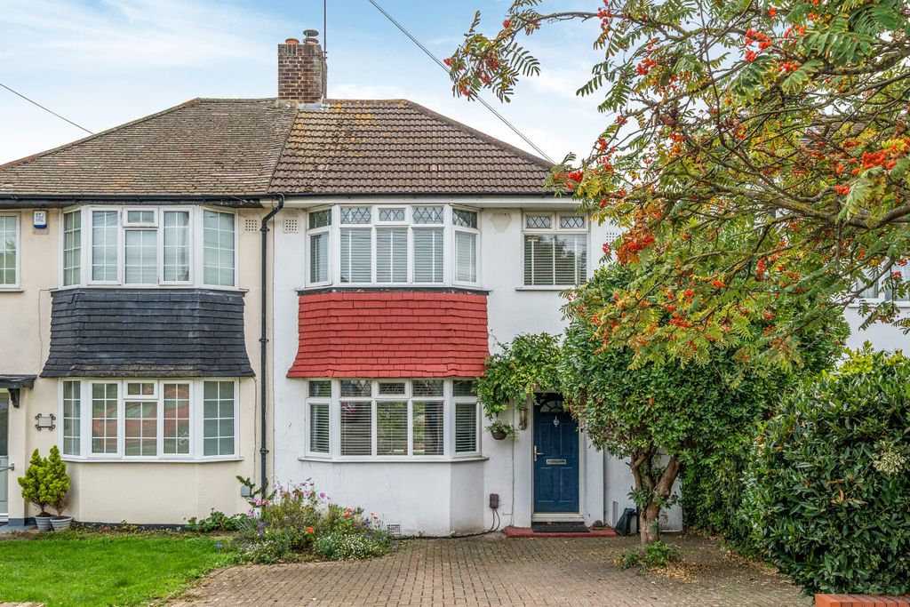 Property photo 1 of 20 1522717-20-6Acca4...