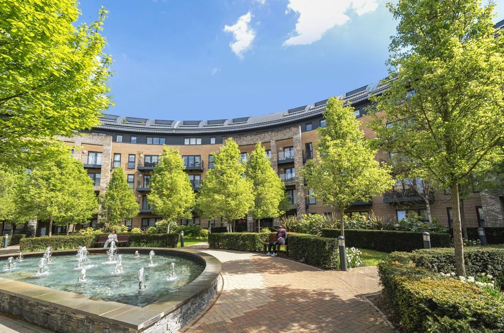 Property photo 1 of 11 Davidson Frost-Wellings, Dfw, Royal Court, Front.J