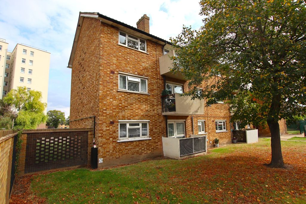 Property photo 1 of 10