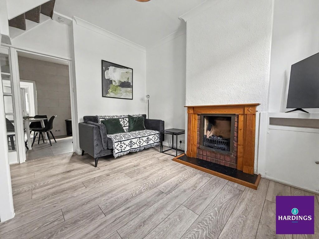 Property photo 3 of 8 Img_1615.Jpg