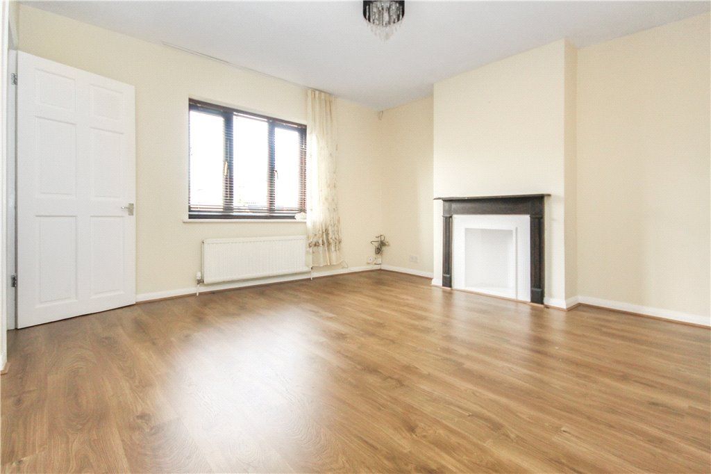 Property photo 2 of 15 Reception