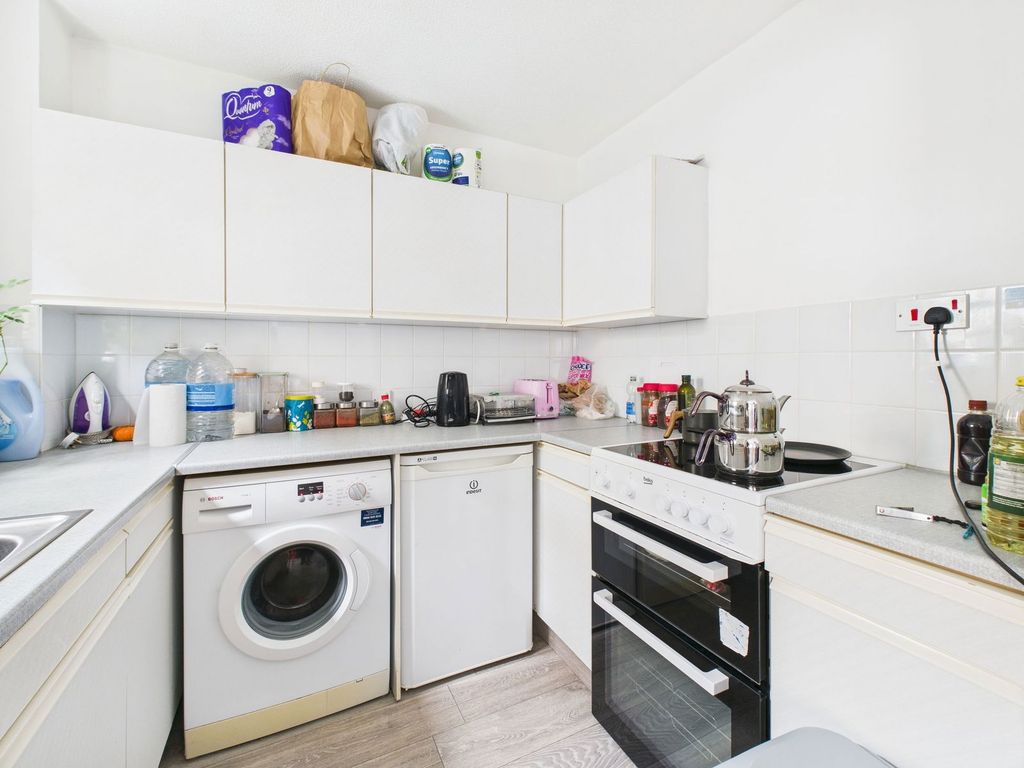 Property photo 3 of 7