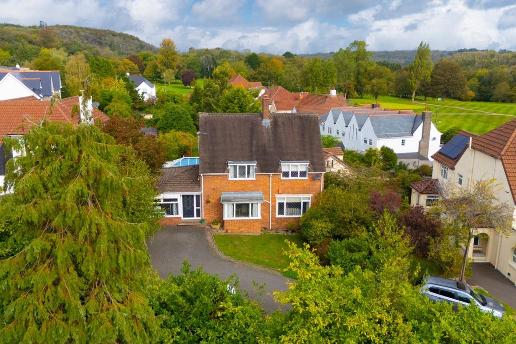 Property photo 3 of 43 Award-Winning Media Team On Every Listing_1