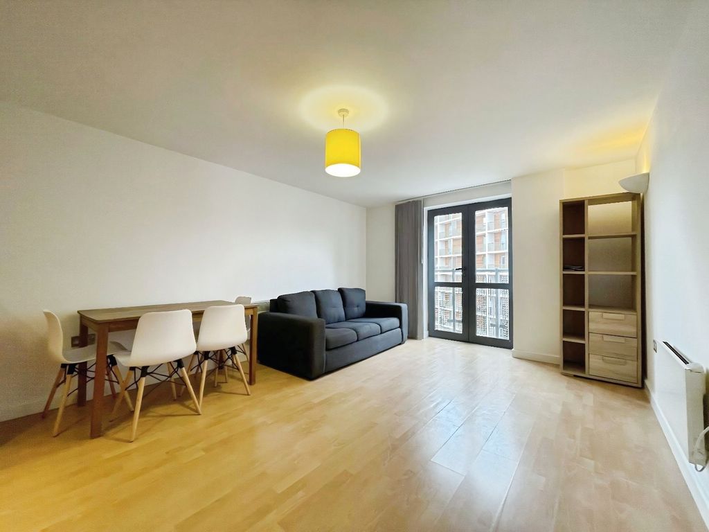 Property photo 2 of 12 Picture No. 20