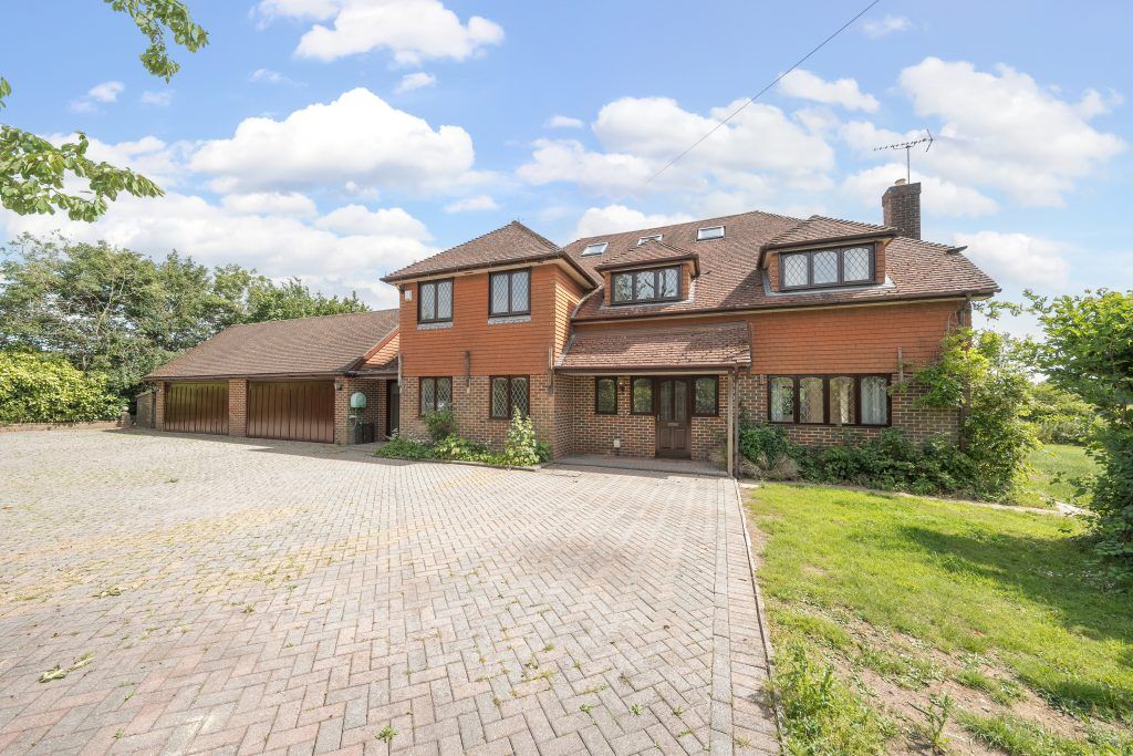 Property photo 3 of 20