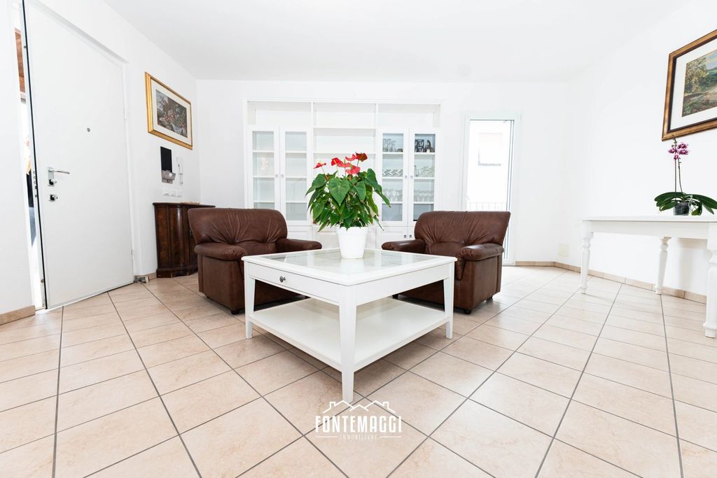 Property photo 3 of 30 <Alttext/>