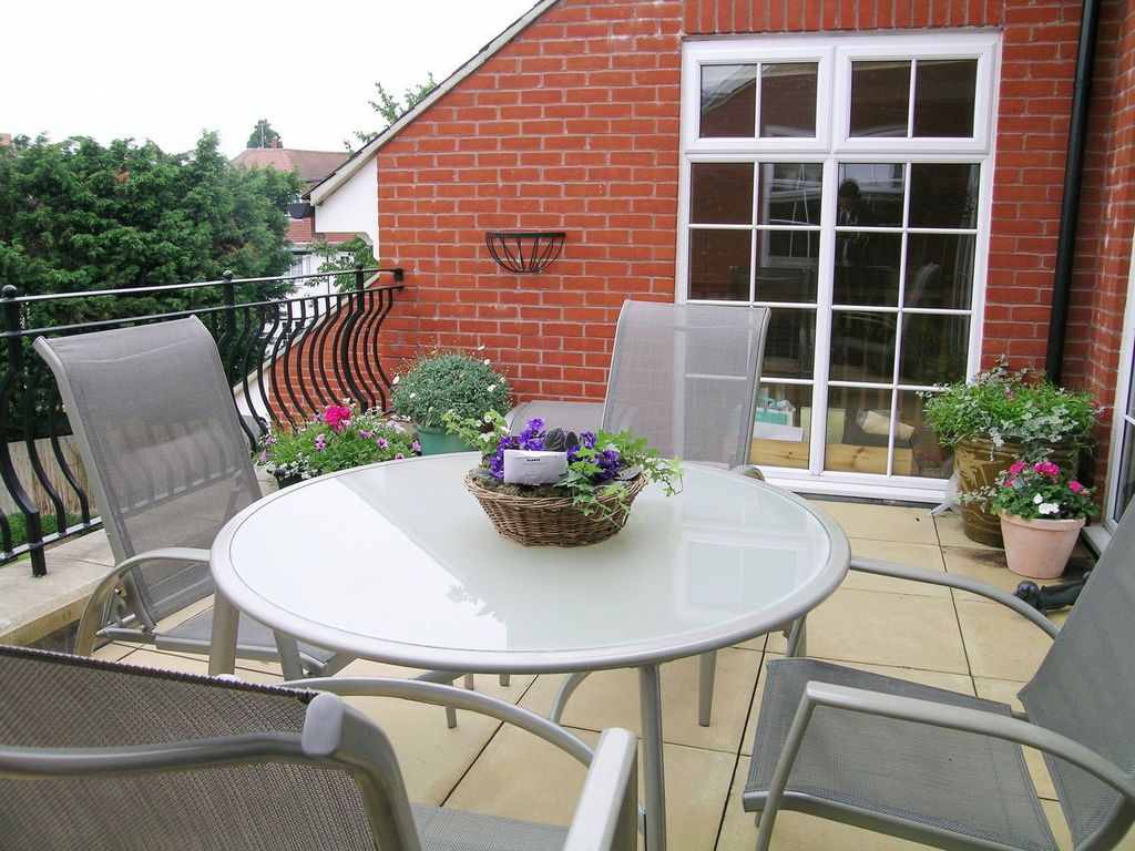 Property photo 3 of 13