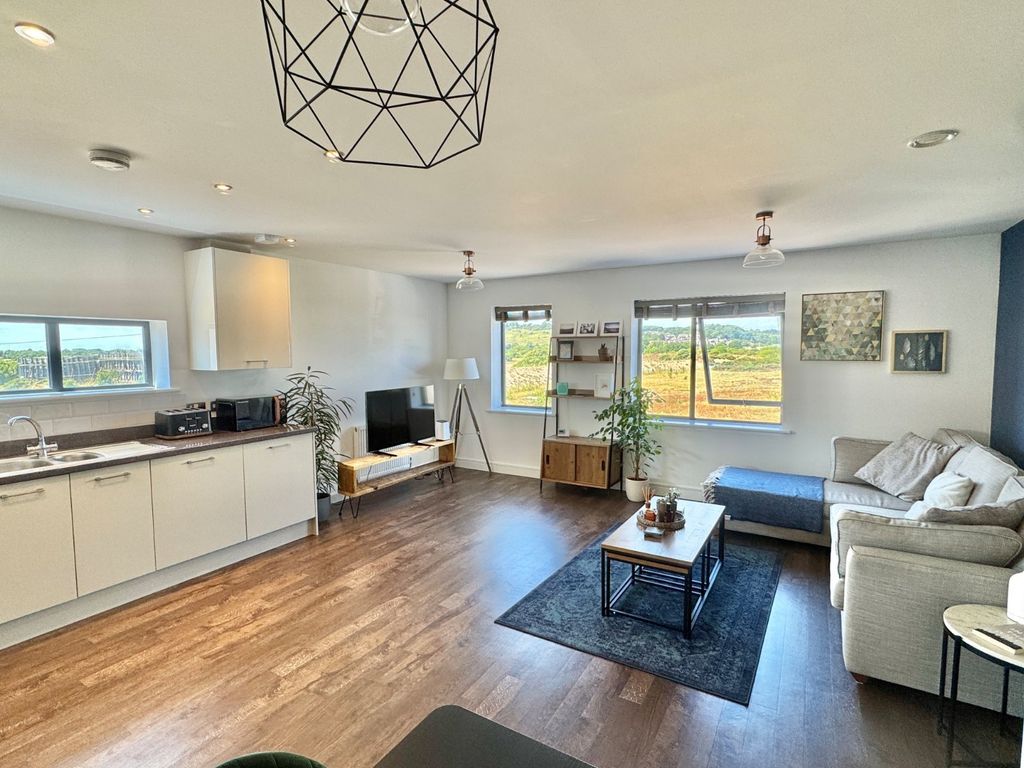 Property photo 3 of 18 Open Plan Living