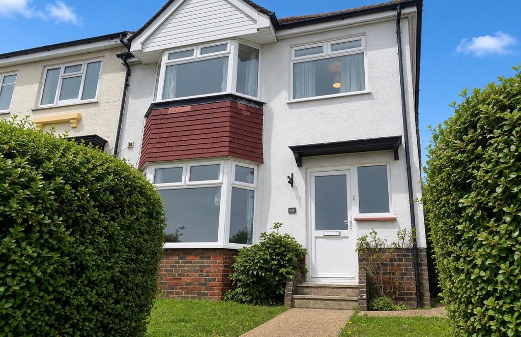Property photo 1 of 16 6098420