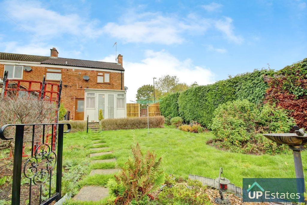 Property photo 3 of 25