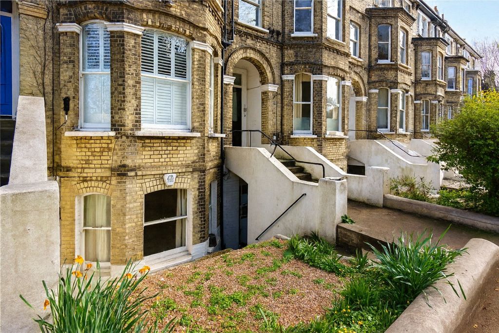 Property photo 1 of 12 Picture 1