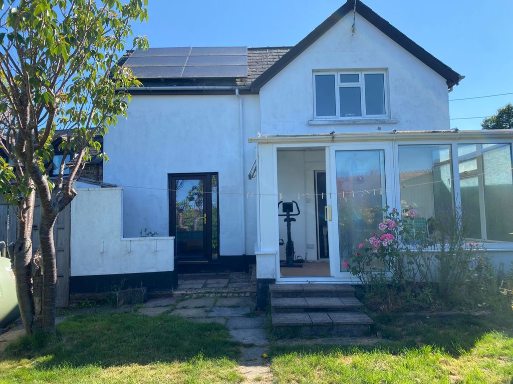 Property photo 3 of 26
