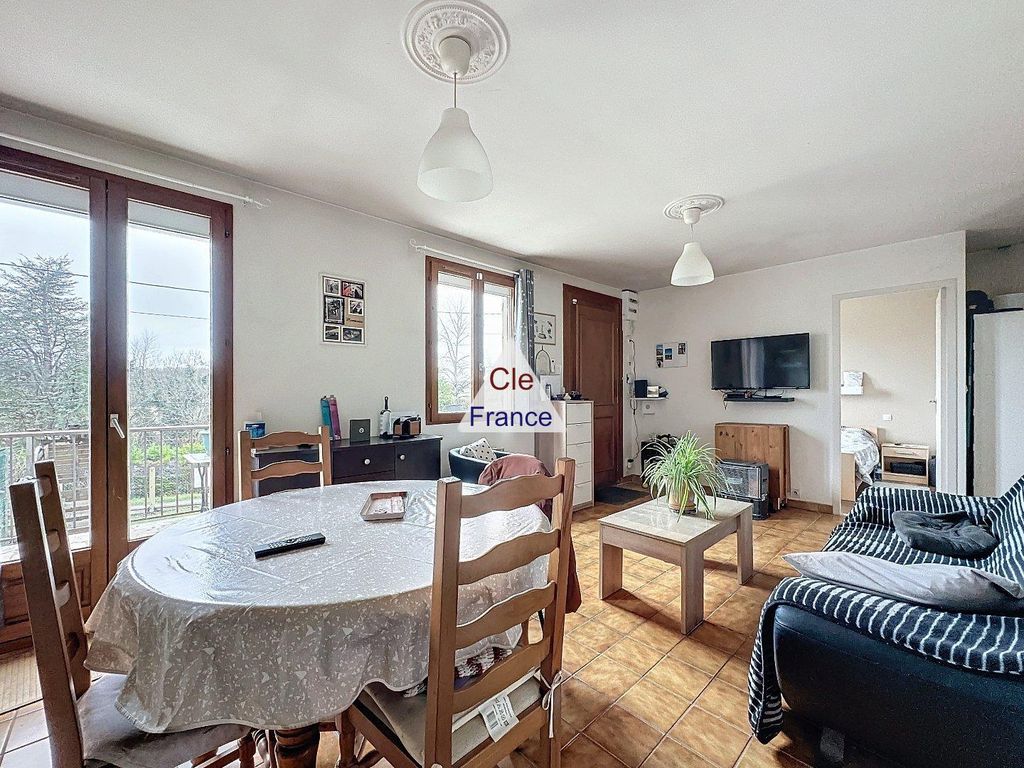 Property photo 2 of 10
