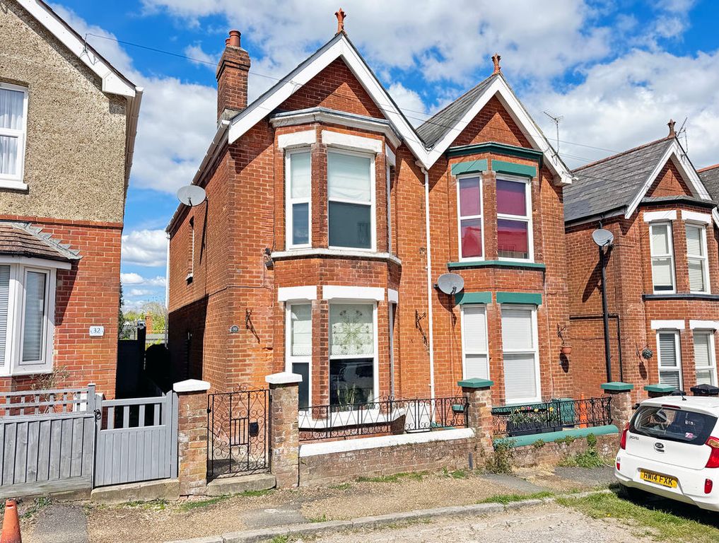 Property photo 1 of 19 Photo 21