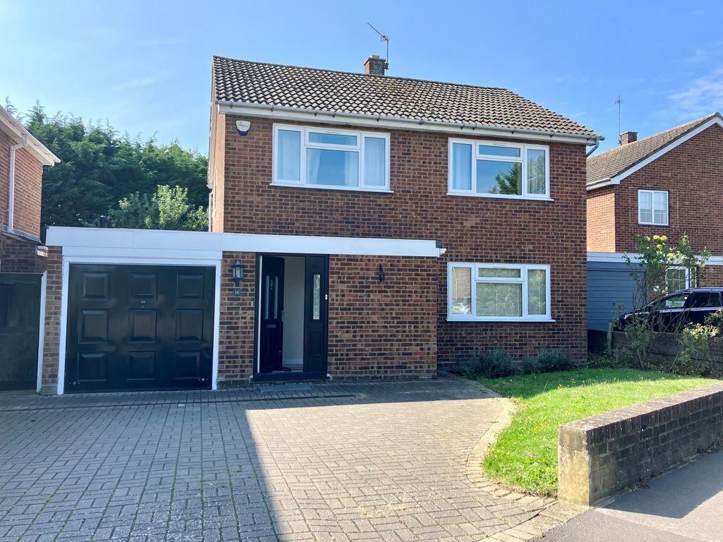 Property photo 1 of 12
