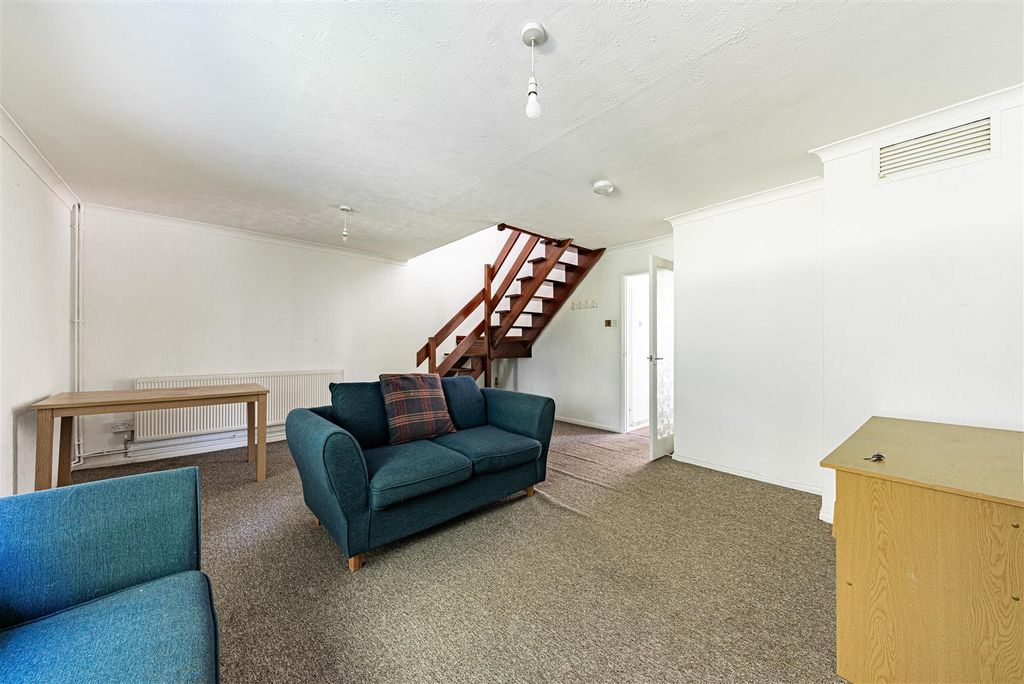 Property photo 3 of 14 L J Imaging-11.Jpg