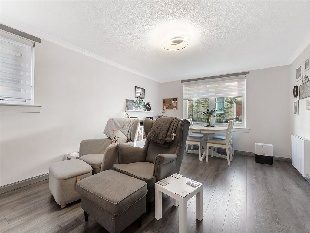 Property photo 3 of 18 Picture No. 05