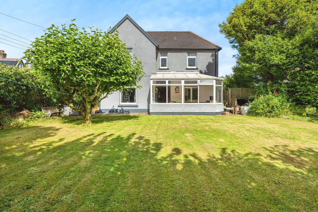 Property photo 3 of 30