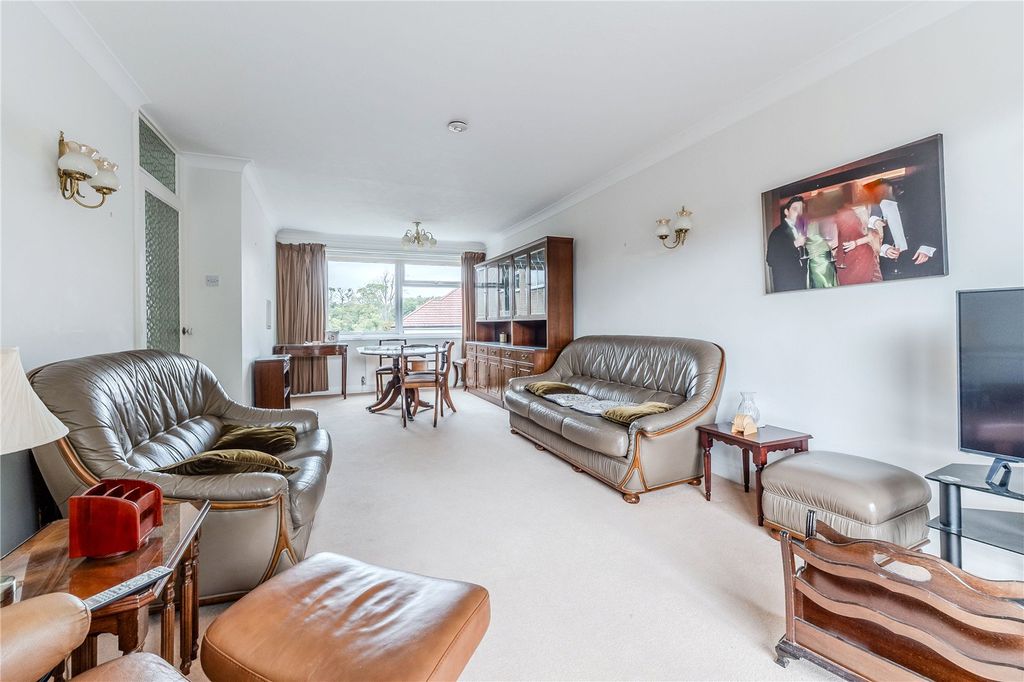 Property photo 2 of 12 Picture No. 02