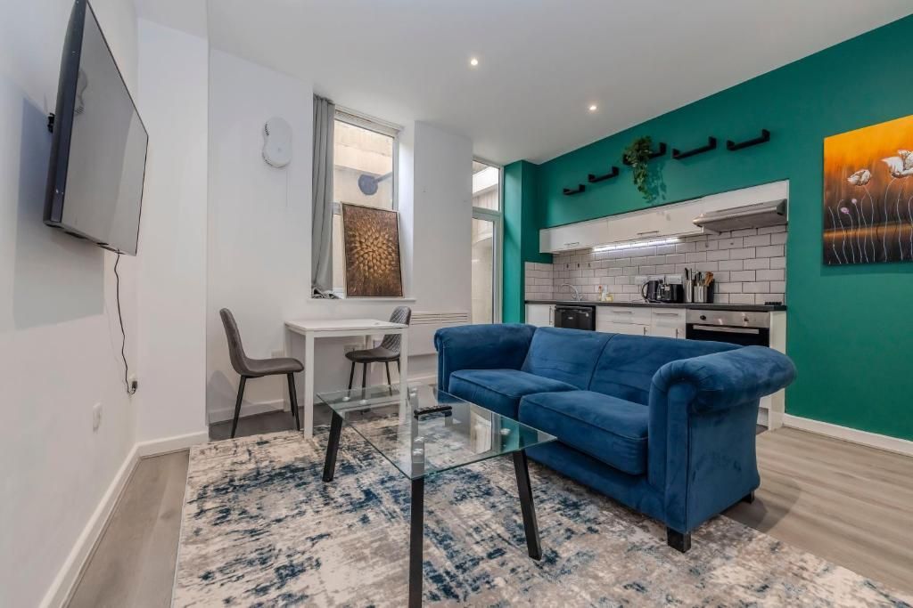 Property photo 3 of 8