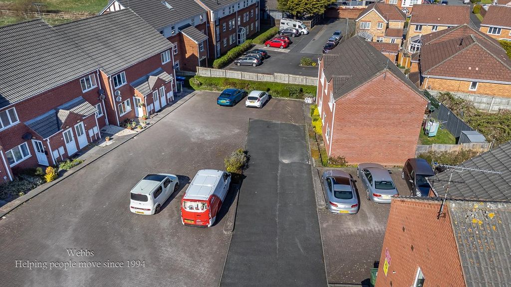 Property photo 1 of 16 1Eff7F00-c1dc-4Ad8-Ba4B-234410F0E4F8.Jpeg