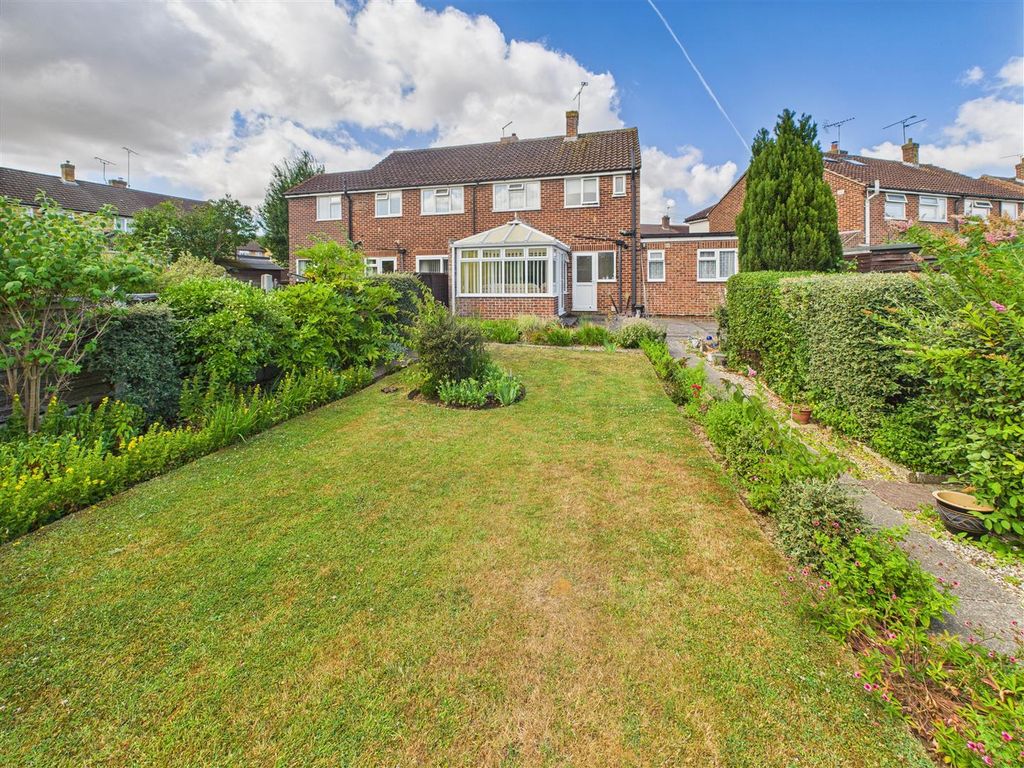 Property photo 3 of 26