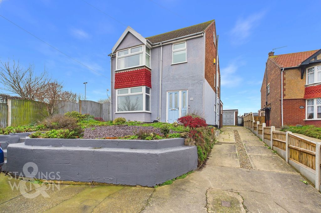 Property photo 1 of 24