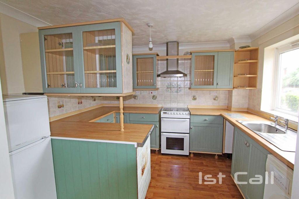 Property photo 3 of 7 Kitchen/ Breakfast Room