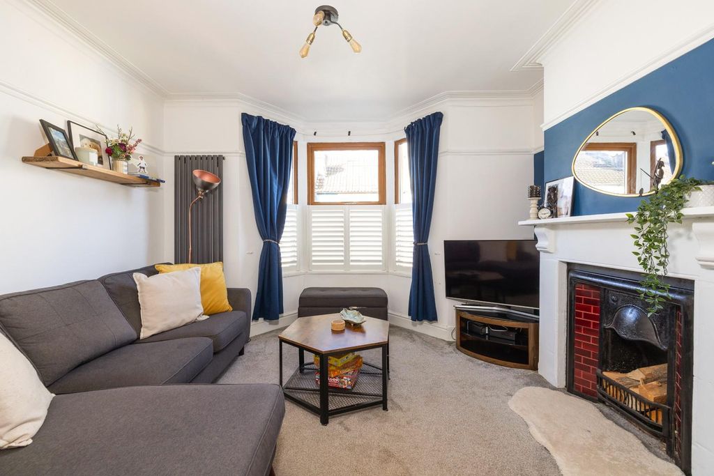 Property photo 1 of 23 Char9679.Jpg