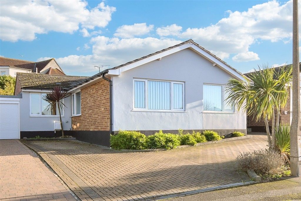 Property photo 2 of 11 External (Web)