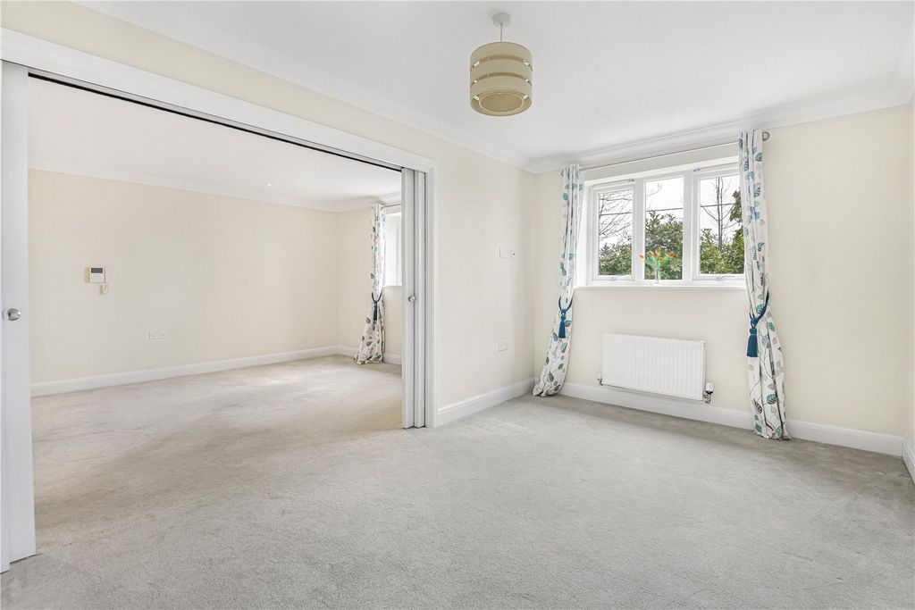 Additional image 8 of 2 bed flat for saleBolnore Road, Haywards Heath RH16